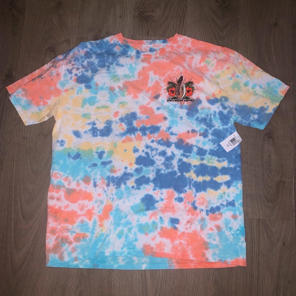 Psycho Tuna Surf Hook Tie-Dyed T-Shirt Men’s Size XL